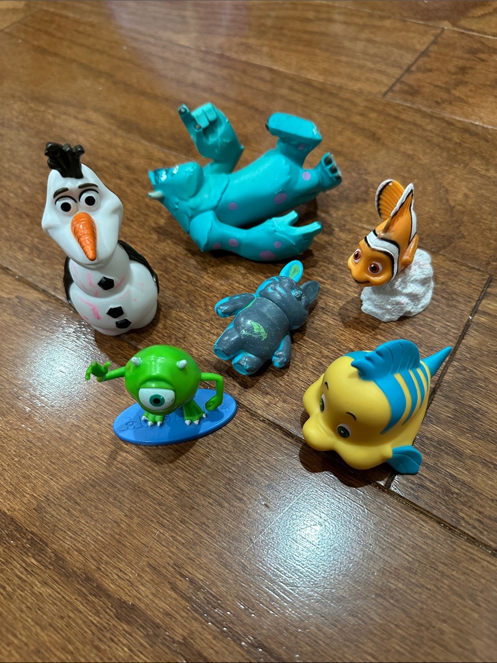 Disney miscellaneous Toy Figures - Mixed lot